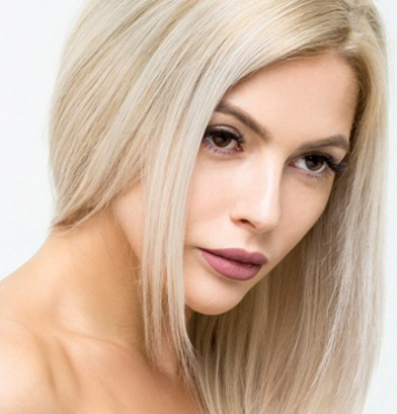 Go White Blonde This Summer with Brilliant Blondexx in Sunny Miami